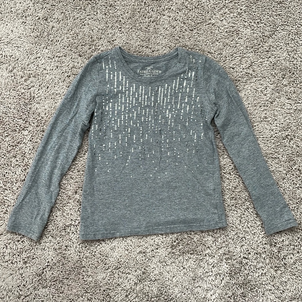 👶🏻5/$12👶🏻 girls sequin long sleeve shirt